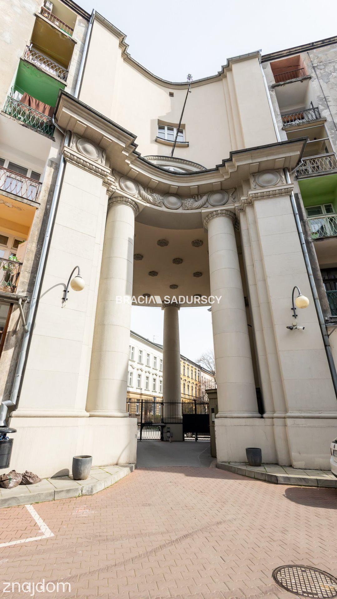 Przestronne mieszkanie w centrum Krakowa. - zdjęcie 14