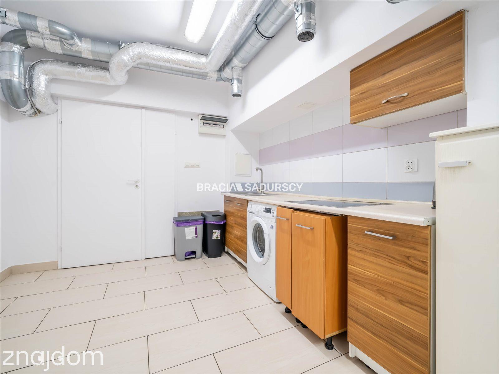 Lokal mieszkalno-usługowy w centrum. - zdjęcie 29