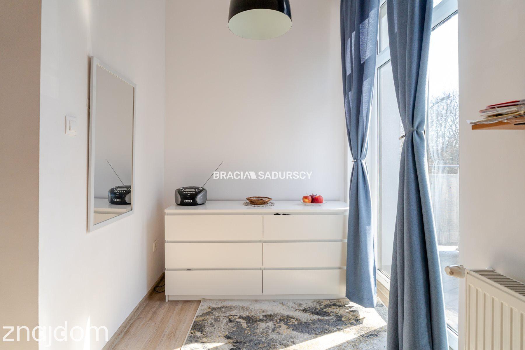 Przytulna kawalerka 21,5 m² z balkonem - zdjęcie 16