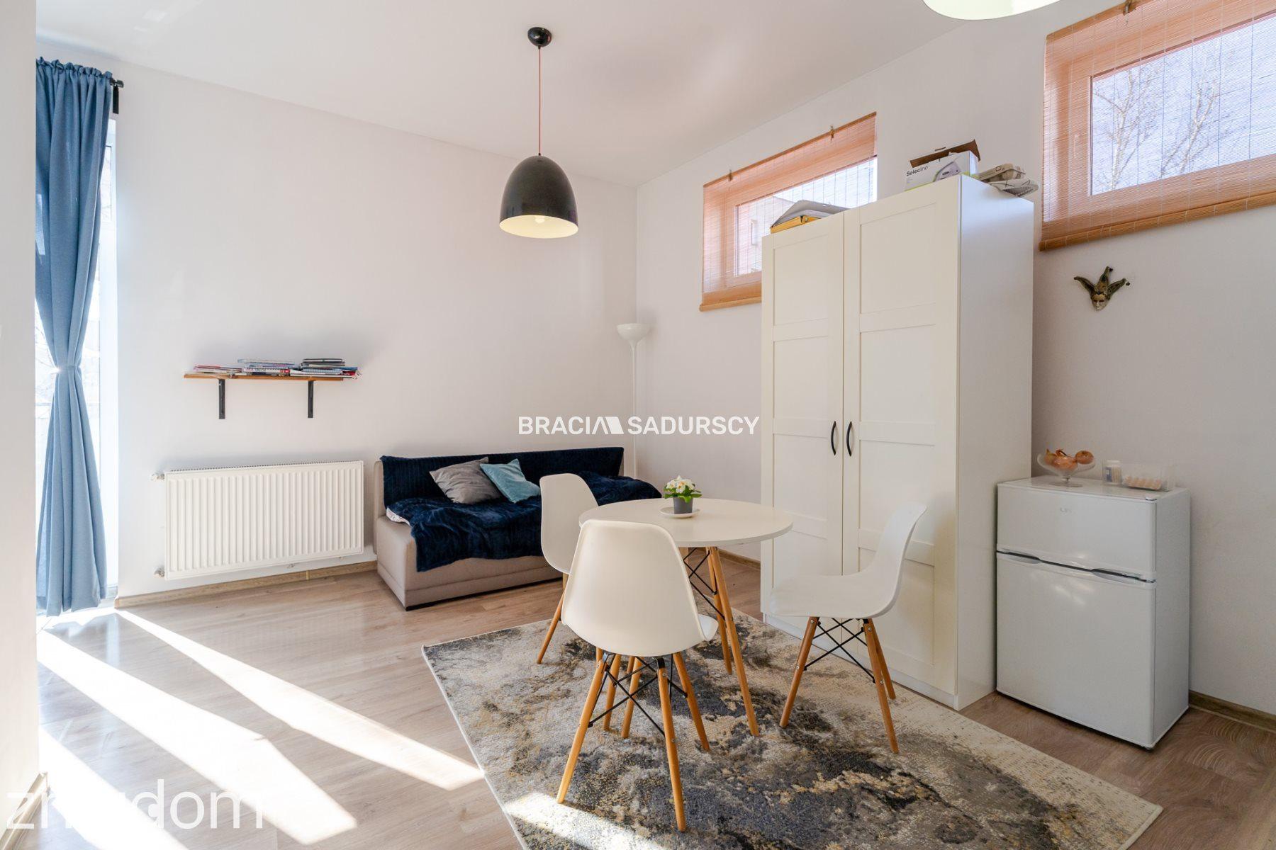 Przytulna kawalerka 21,5 m² z balkonem - zdjęcie 6
