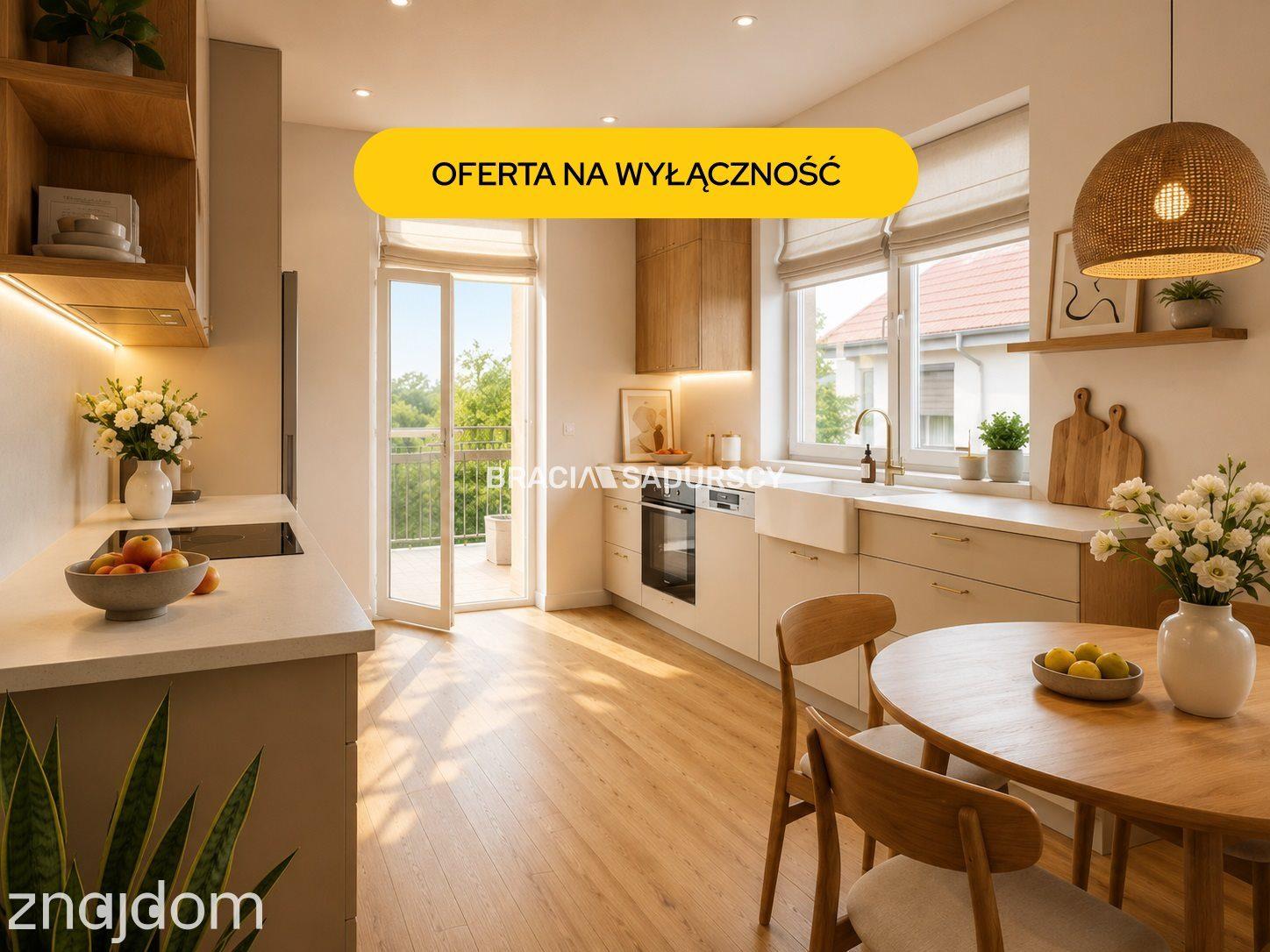 Dwa poziomy w domu typu bliźniak z garażem.