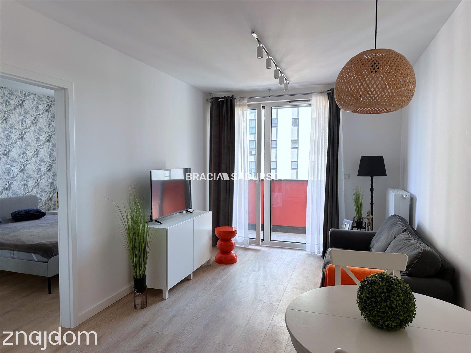 2 pokoje balkon tramwaj centrum miasta - zdjęcie 5