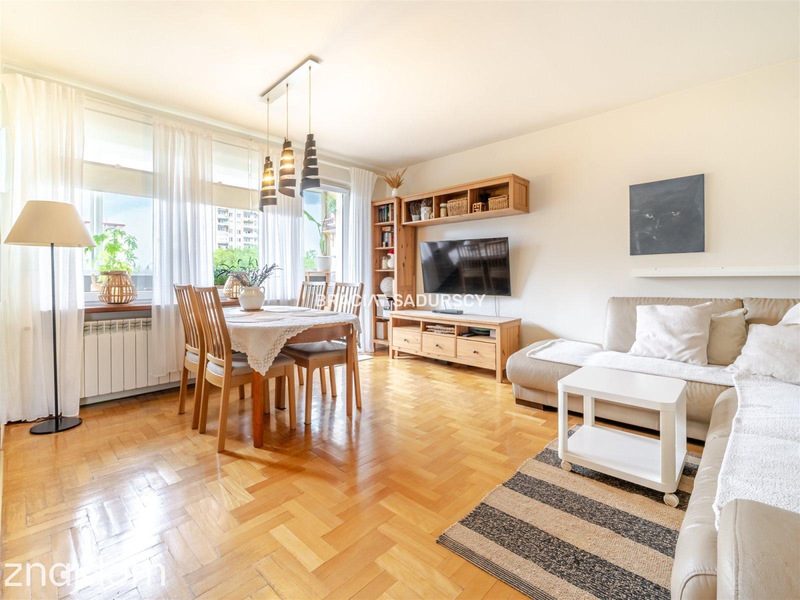 Duże mieszknie 3 sypialnie salon balkon - zdjęcie 7