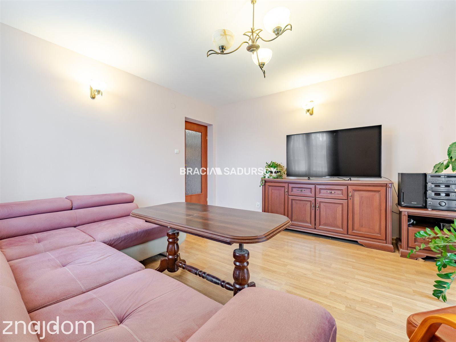 2 piętro, balkon, 3 pok., piwnica,zielono, parking - zdjęcie 2