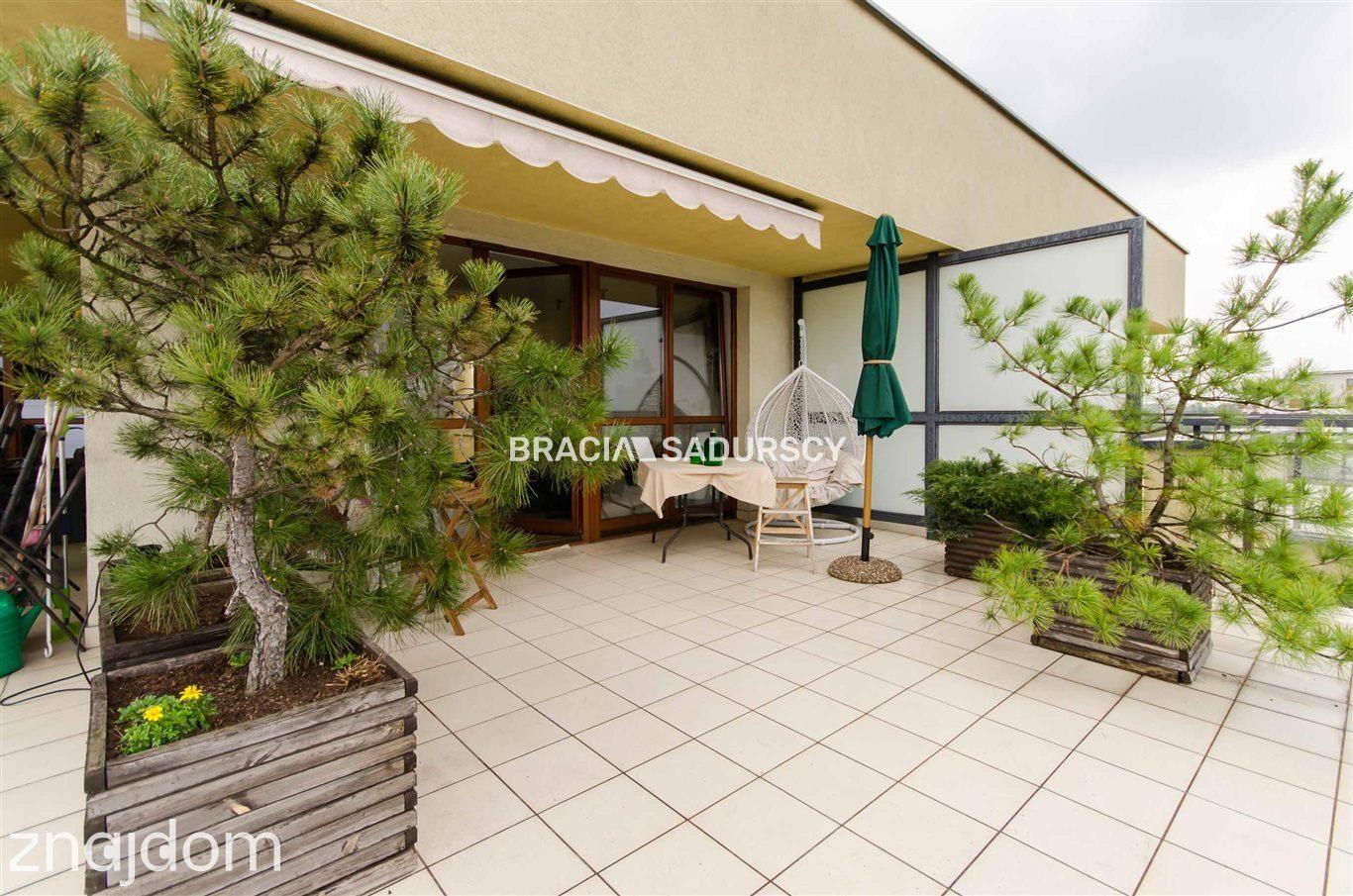 Olsza - apartament z pięknym tarasem - zdjęcie 2