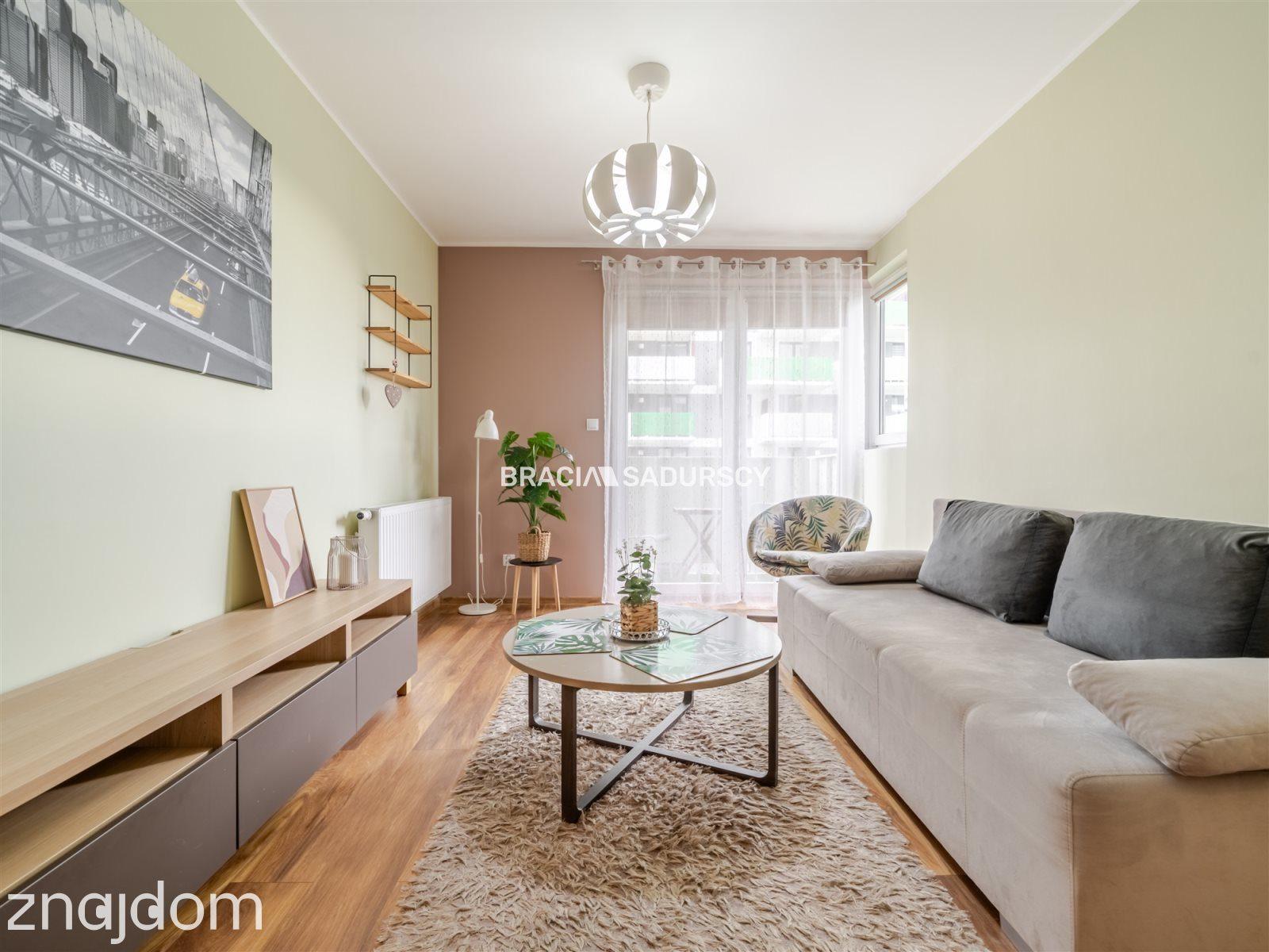Zadbane 38 m² z balkonem | Piaski Wielkie - zdjęcie 3