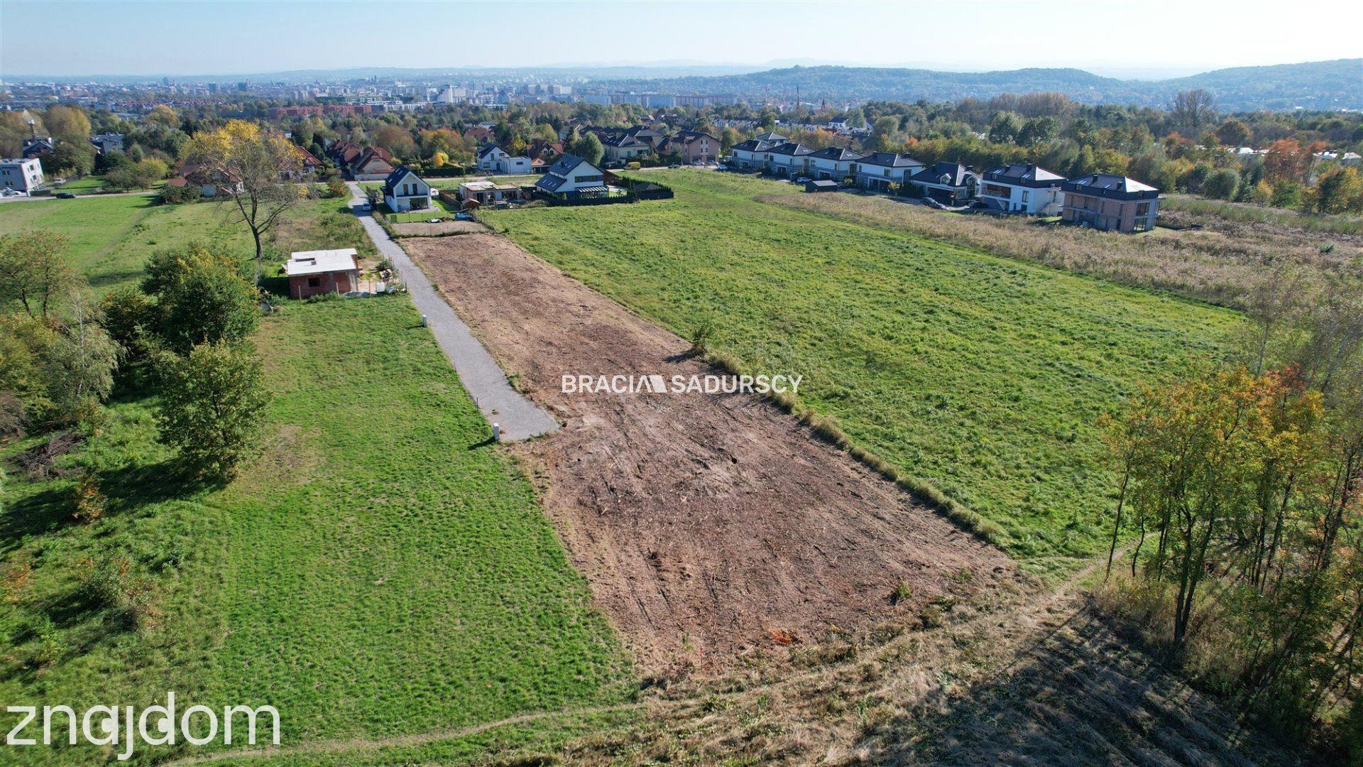 Atrakcyjna działka budowlana w Krakowie-Bronowice - zdjęcie 12