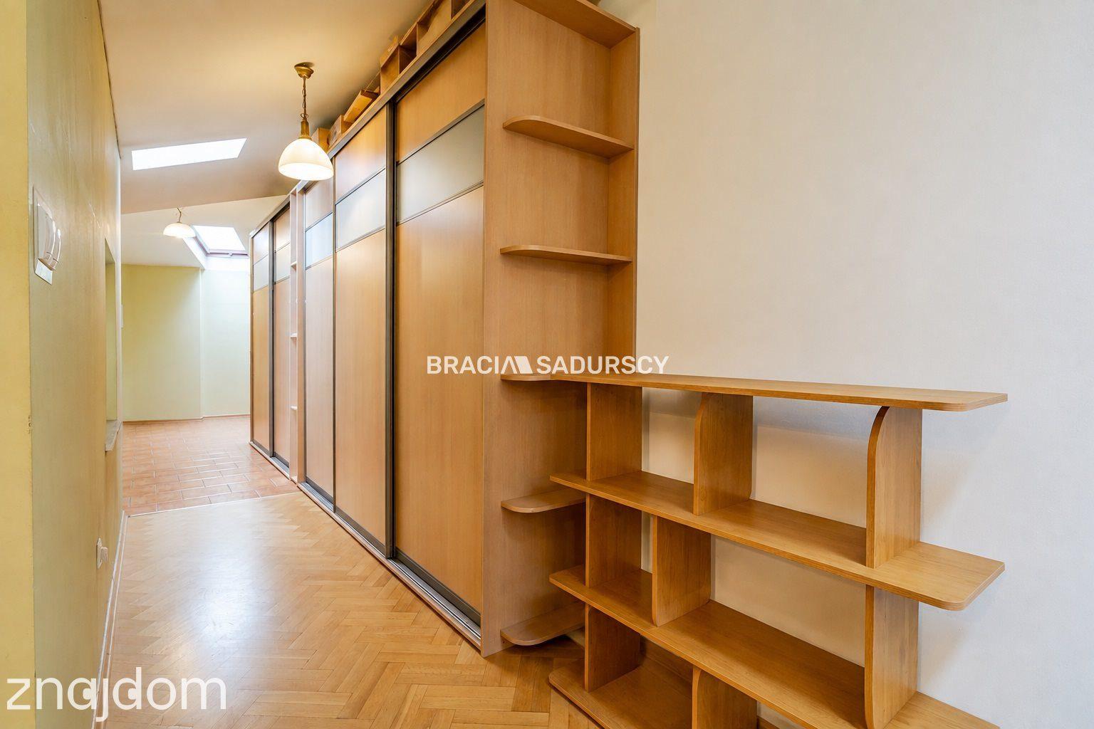 Wyjątkowe 124,78 m² w zabytkowej kamienicy - zdjęcie 10