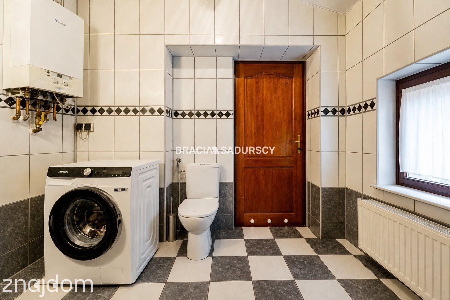 Wyjątkowe 124,78 m² w zabytkowej kamienicy - zdjęcie 15