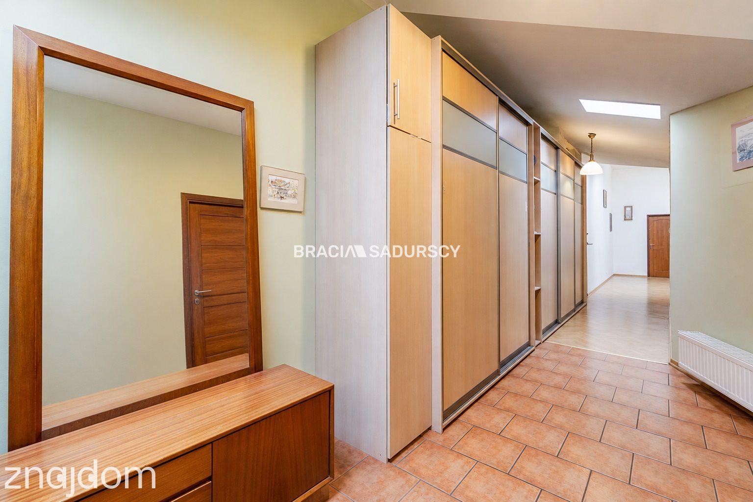 Wyjątkowe 124,78 m² w zabytkowej kamienicy - zdjęcie 17