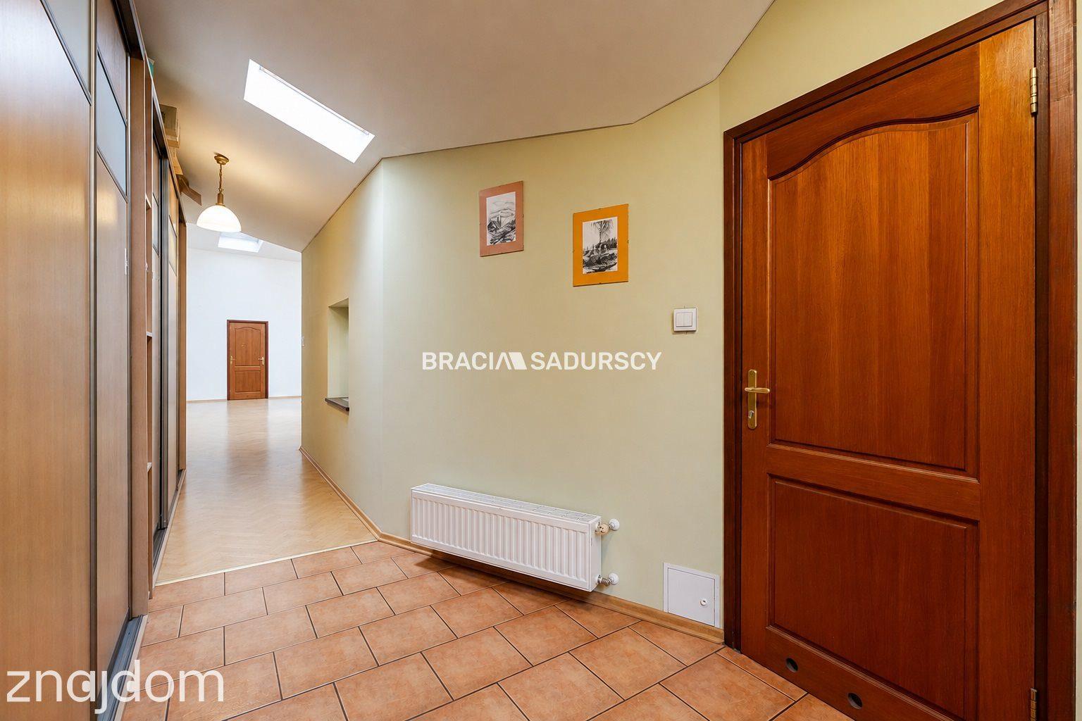Wyjątkowe 124,78 m² w zabytkowej kamienicy - zdjęcie 18