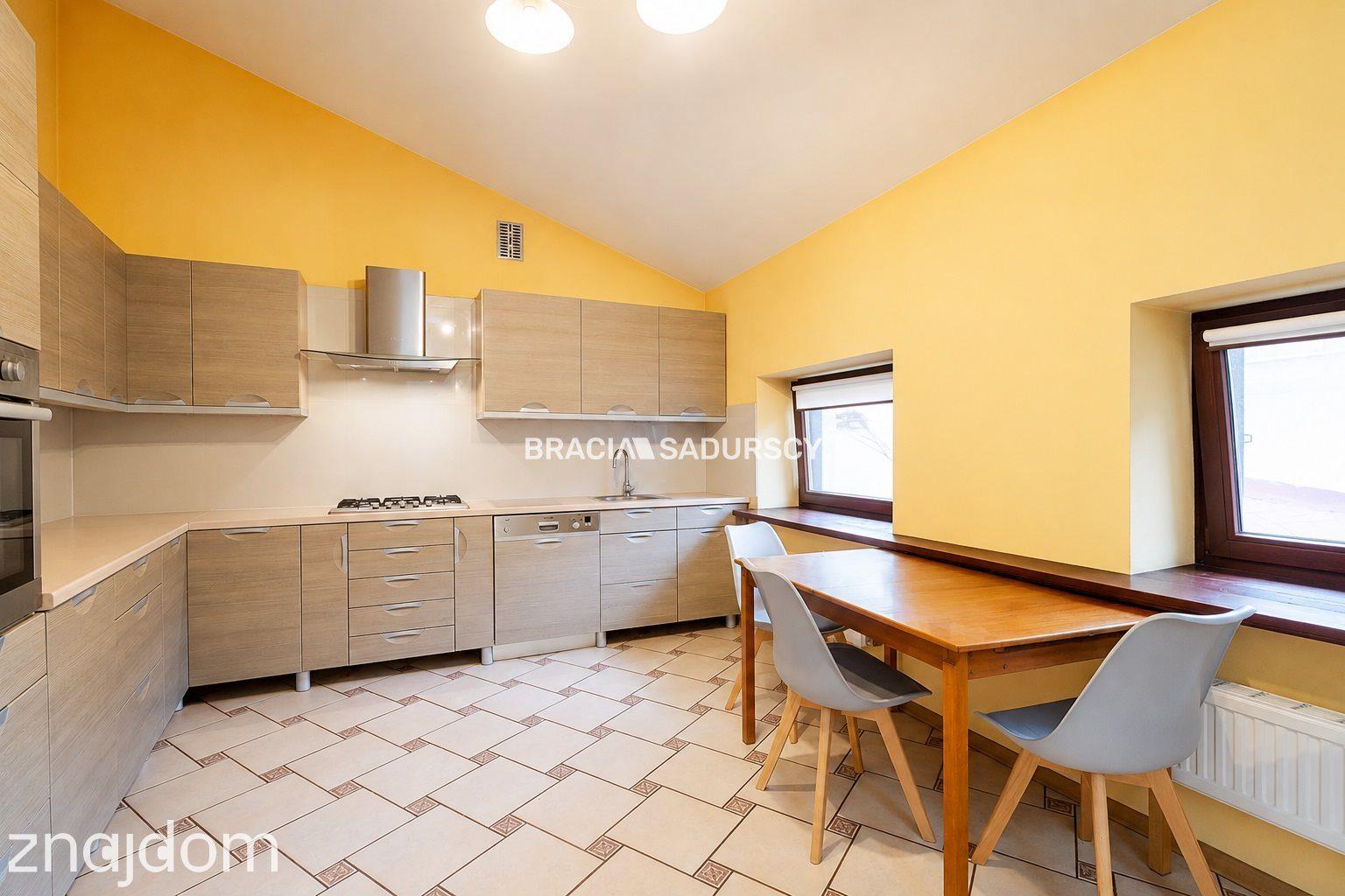 Wyjątkowe 124,78 m² w zabytkowej kamienicy - zdjęcie 2