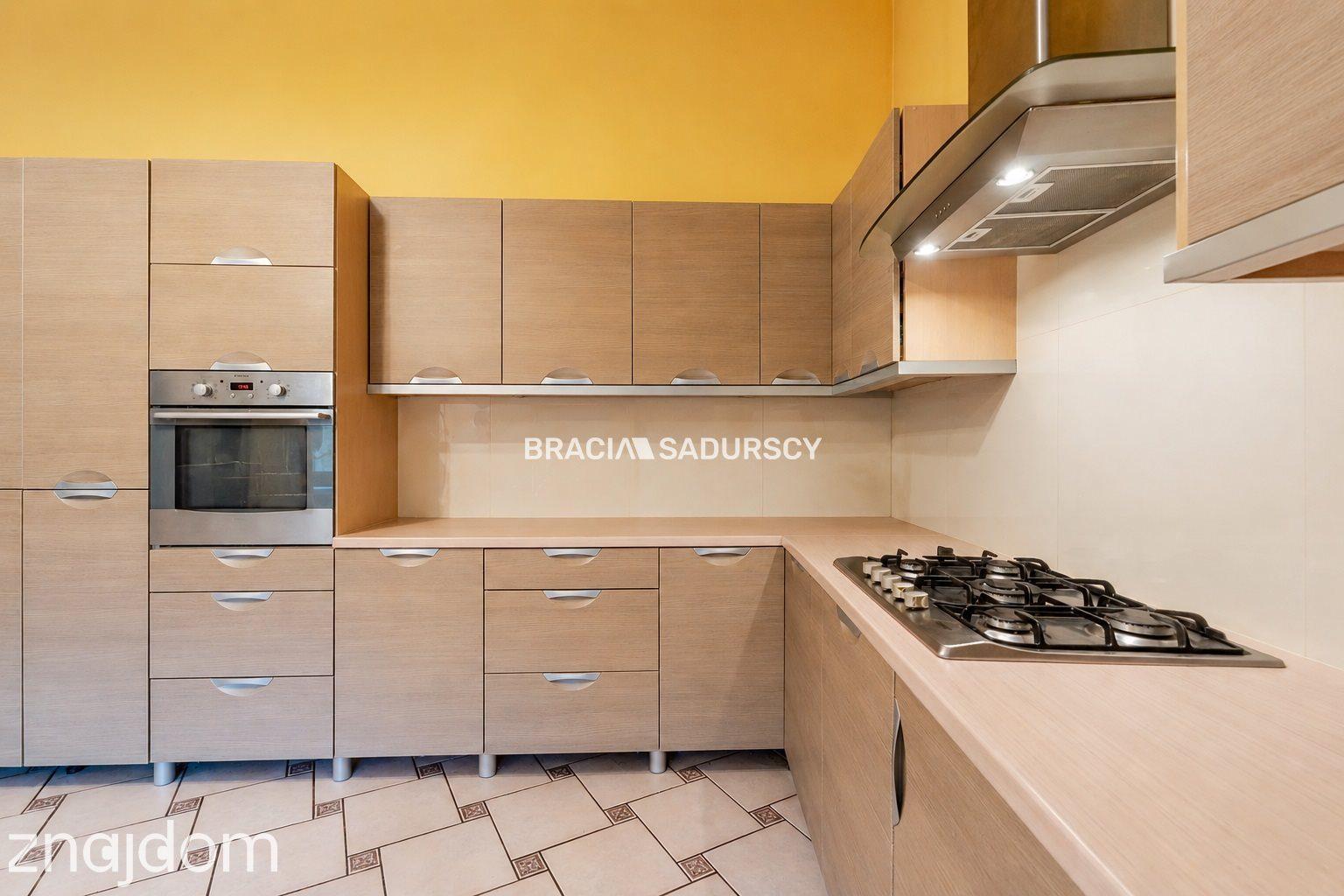 Wyjątkowe 124,78 m² w zabytkowej kamienicy - zdjęcie 23