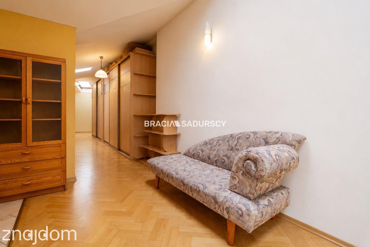 Wyjątkowe 124,78 m² w zabytkowej kamienicy - zdjęcie 9