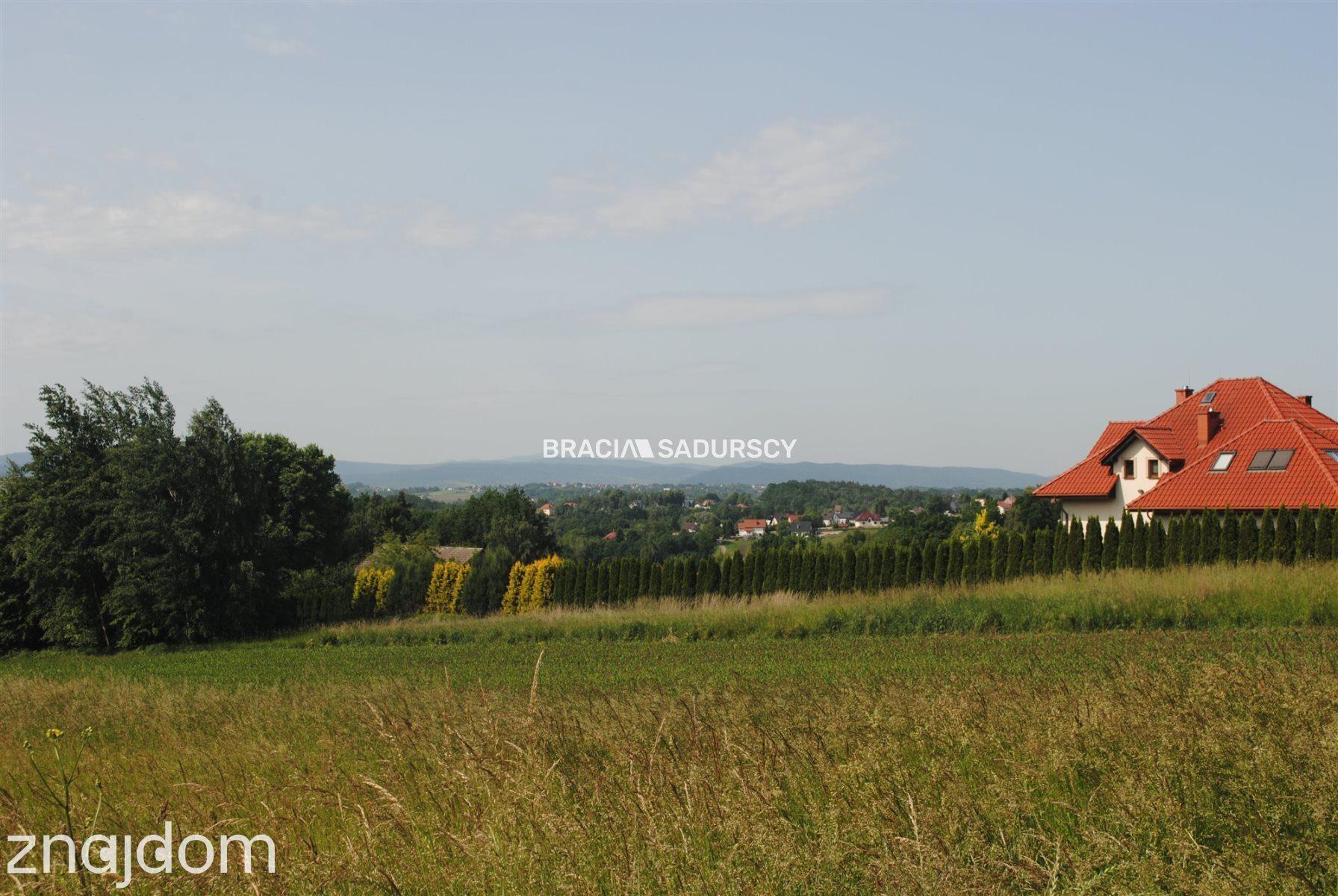Widokowa działka budowlana w Gorzkowie - zdjęcie 10