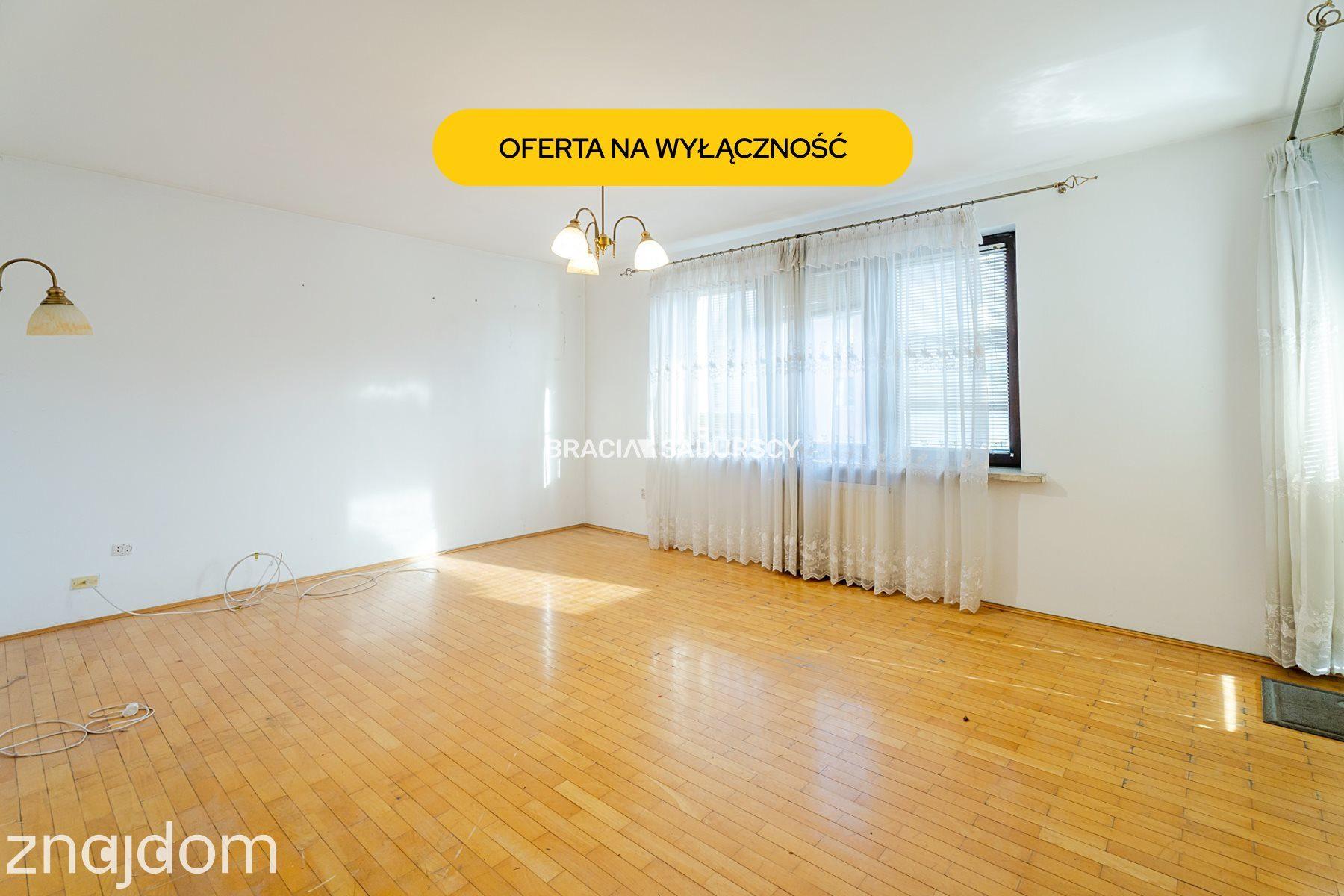 Mieszkanie do remontu | 5 pok | Balkon |