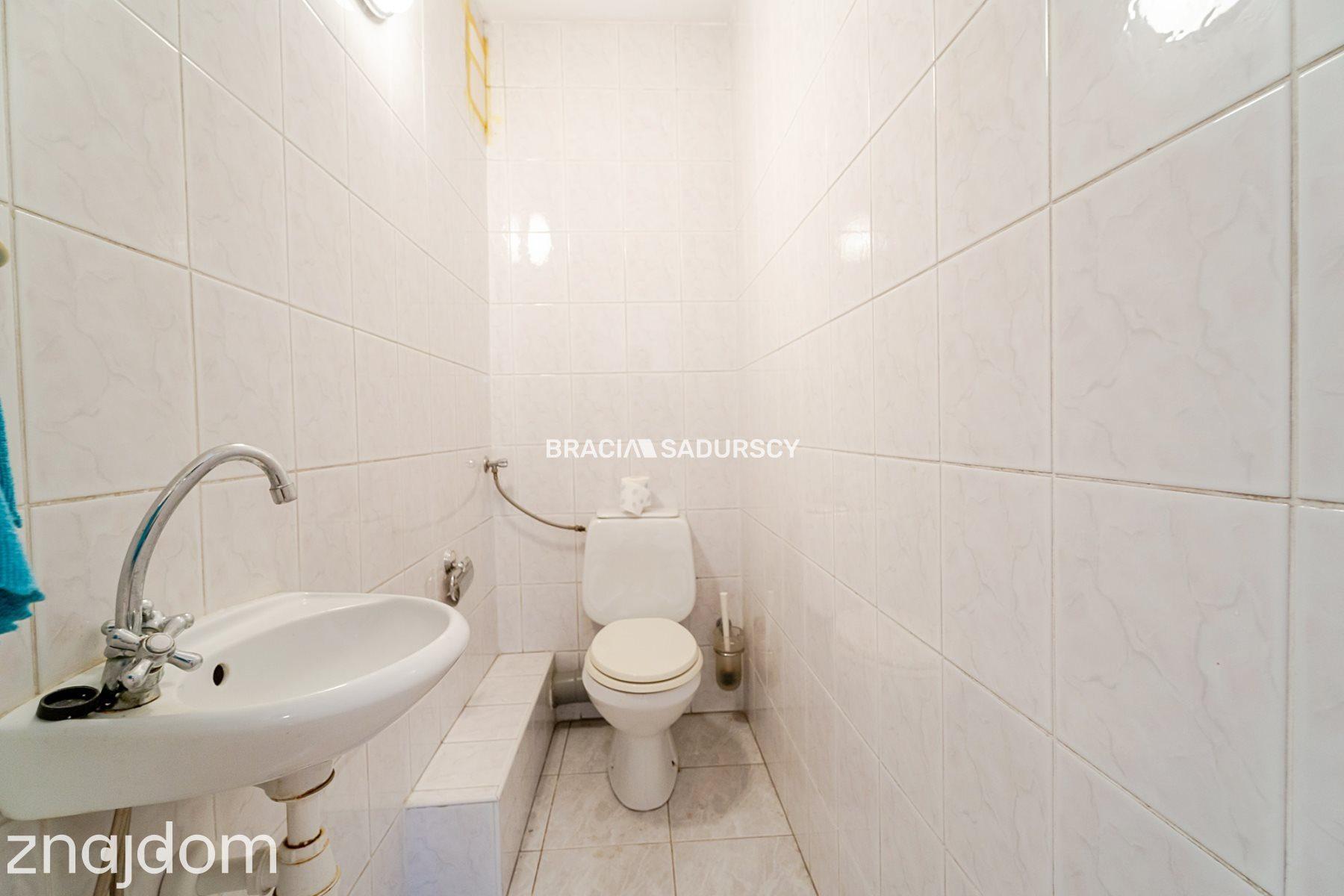 Mieszkanie do remontu | 5 pok | Balkon | - zdjęcie 19