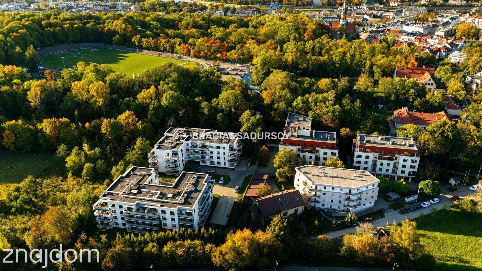 Apartament z widokiem na kopiec - zdjęcie 20