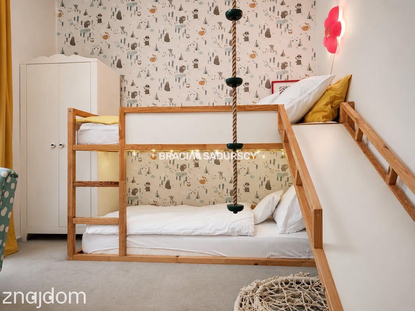 Apartament z widokiem na kopiec - zdjęcie 5