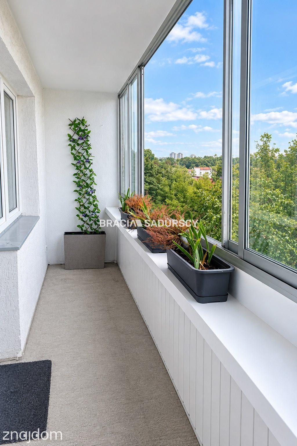 Bieżanów, 3 pokoje, loggia - zdjęcie 10