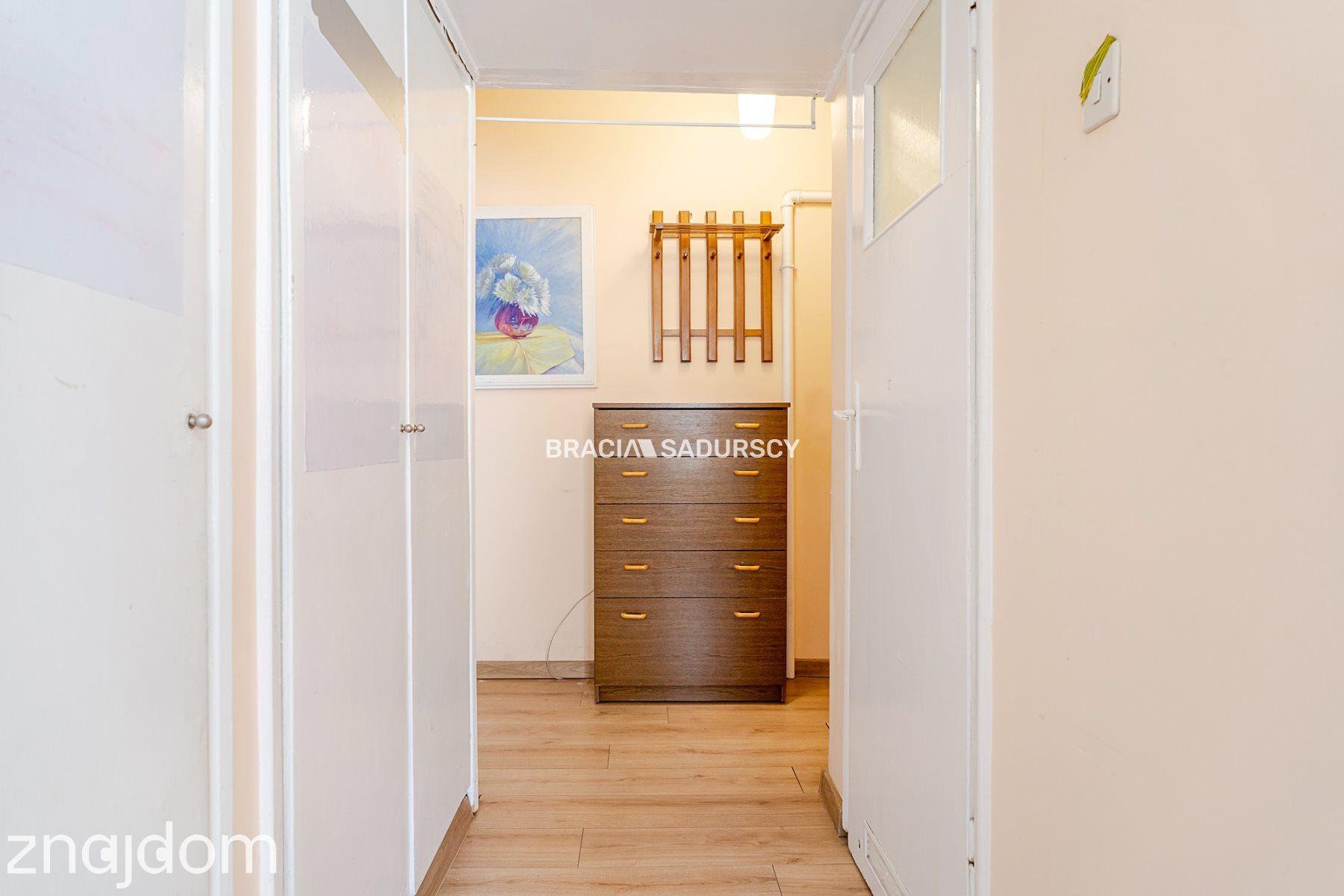 Klimatyczne 38,86 m² z loggią w sercu Podgórza. - zdjęcie 15