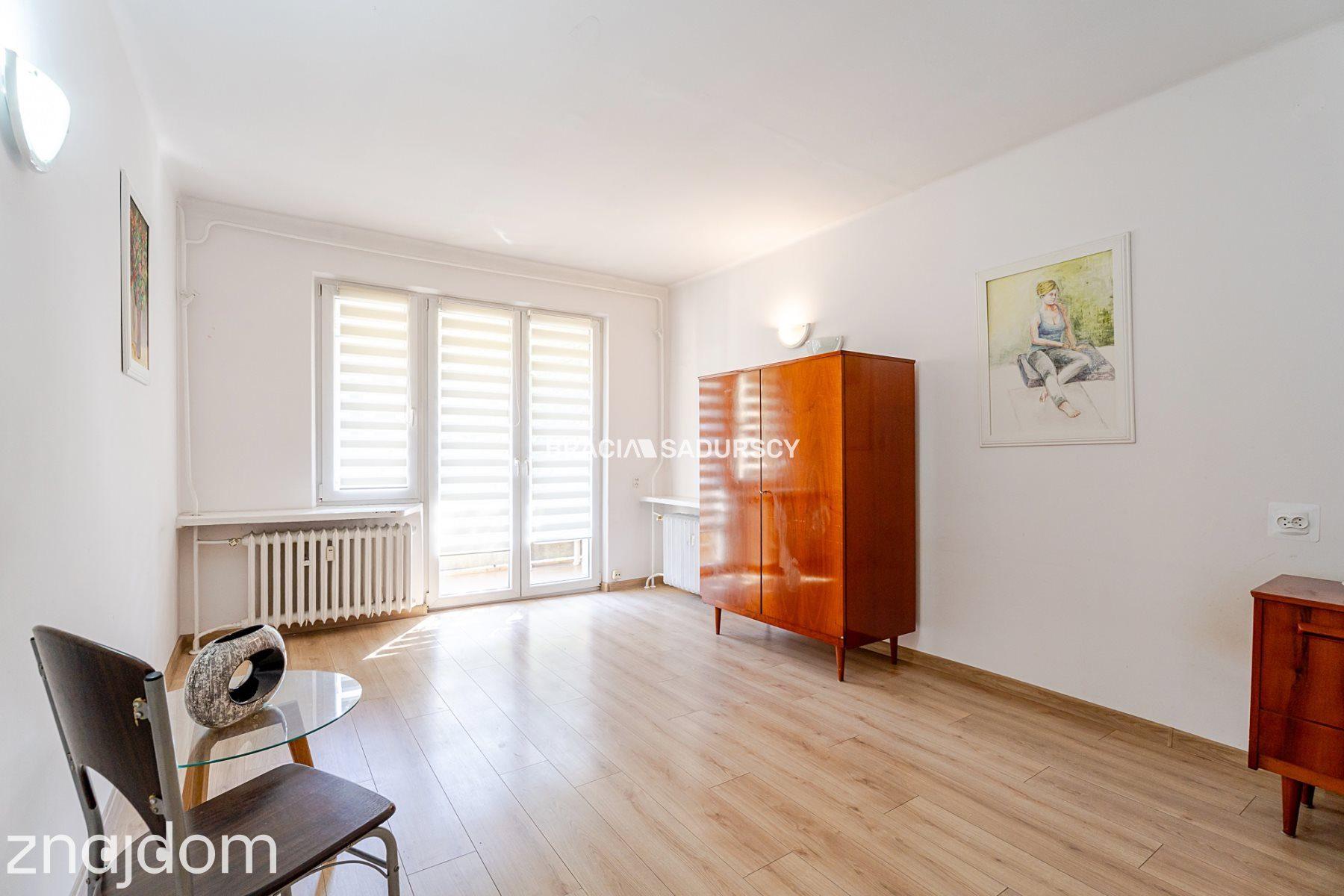 Klimatyczne 38,86 m² z loggią w sercu Podgórza. - zdjęcie 2
