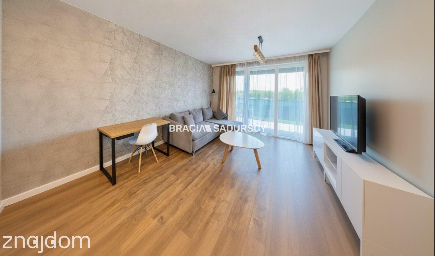Przestronne studio z ogrodem i tarasam - zdjęcie 3
