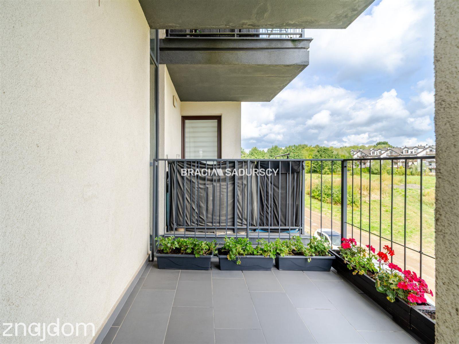 2 pokoje 50 m² garderoba garaż Kliny - zdjęcie 25