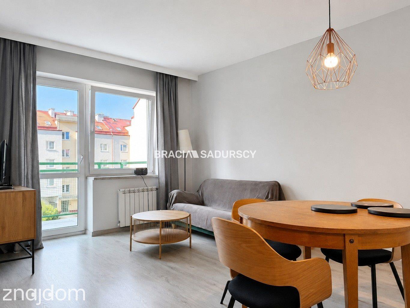 Nowe 2 pokoje po remoncie | 35 m² | Balkon - zdjęcie 3