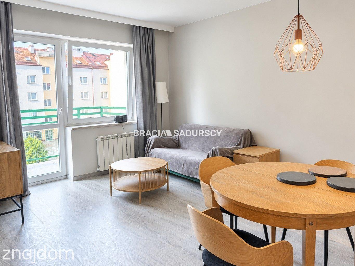 Nowe 2 pokoje po remoncie | 35 m² | Balkon - zdjęcie 4