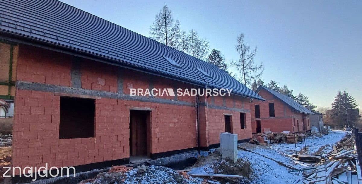 Ostatni dom w zabudowie bliźniaczej ZABIERZÓW - zdjęcie 9