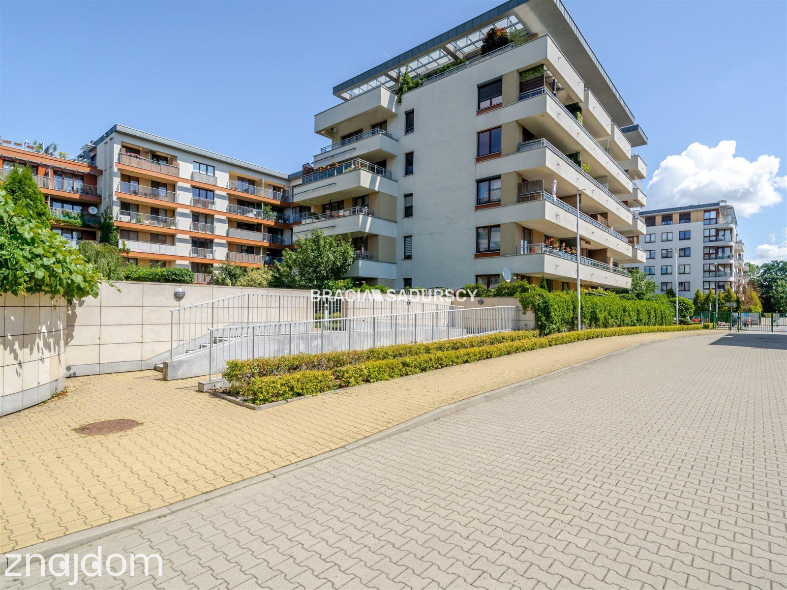 3 pokoje | 77,05 m² | loggia | garaż | Piltza - zdjęcie 40