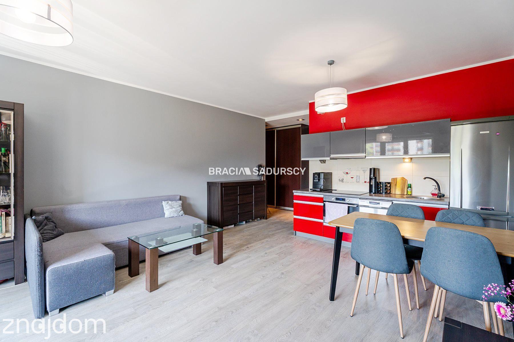 Obozowa/Ruczaj/1. piętro, winda, duży balkon - zdjęcie 2