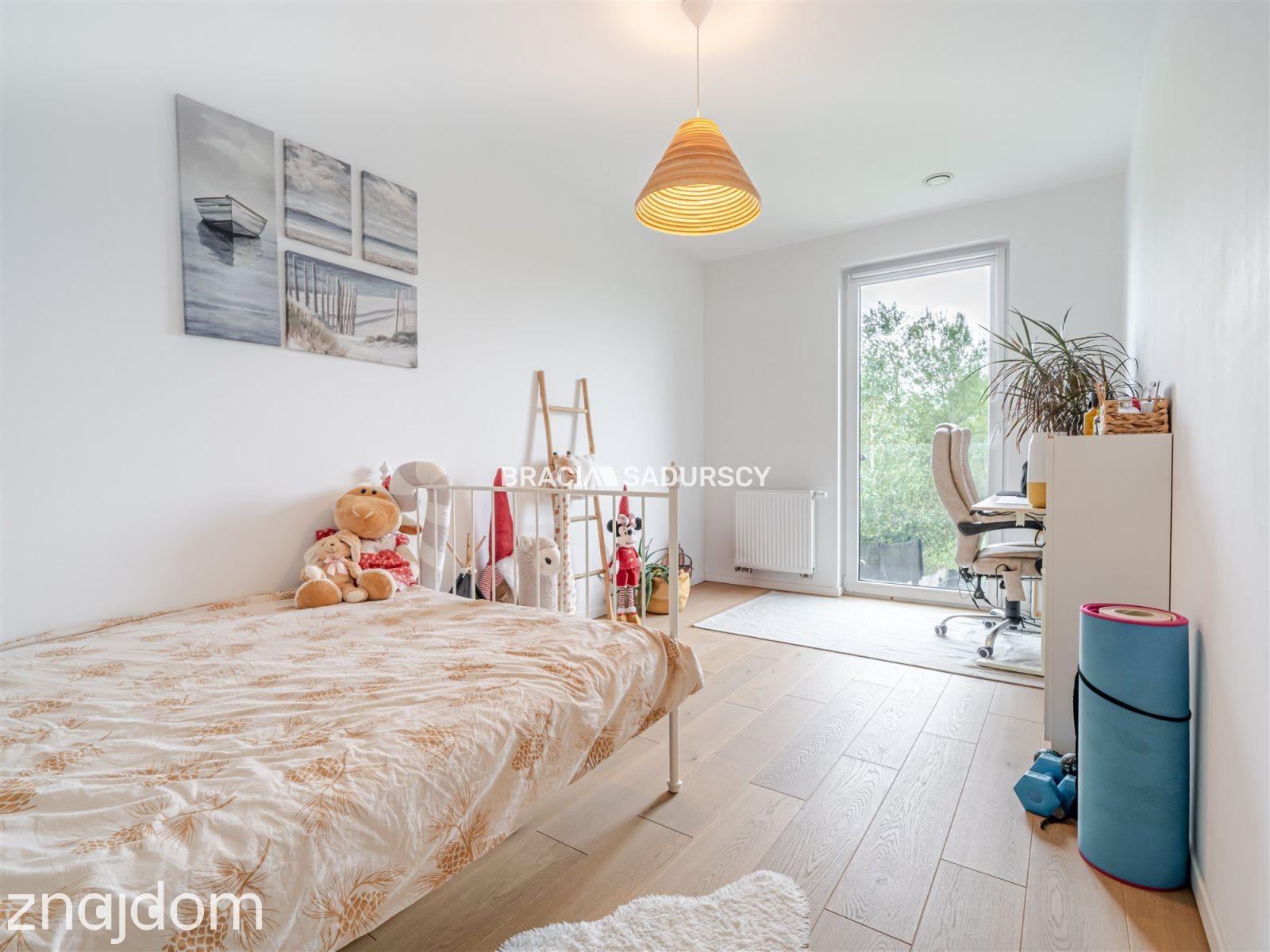 124 m² z ogrodem , 3 sypialnie, Garaż, W. Standard - zdjęcie 11