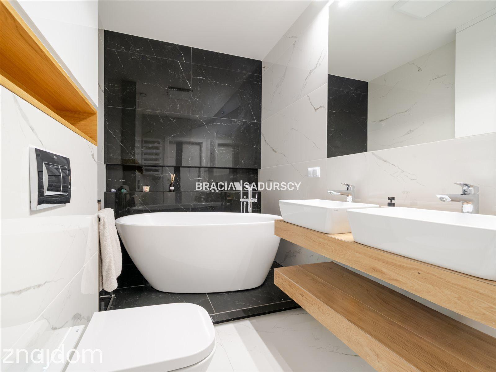 124 m² z ogrodem , 3 sypialnie, Garaż, W. Standard - zdjęcie 16