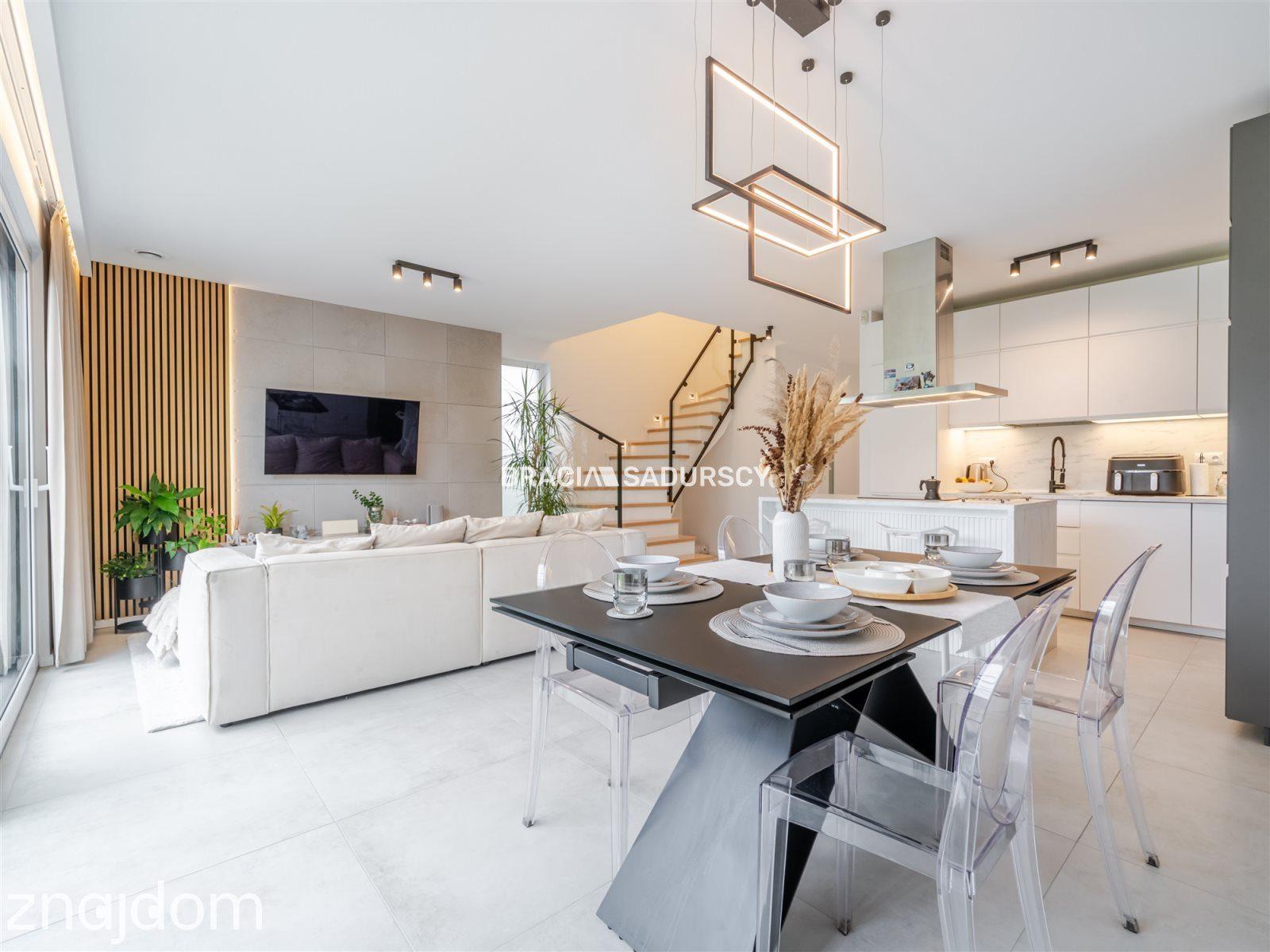 124 m² z ogrodem , 3 sypialnie, Garaż, W. Standard - zdjęcie 2