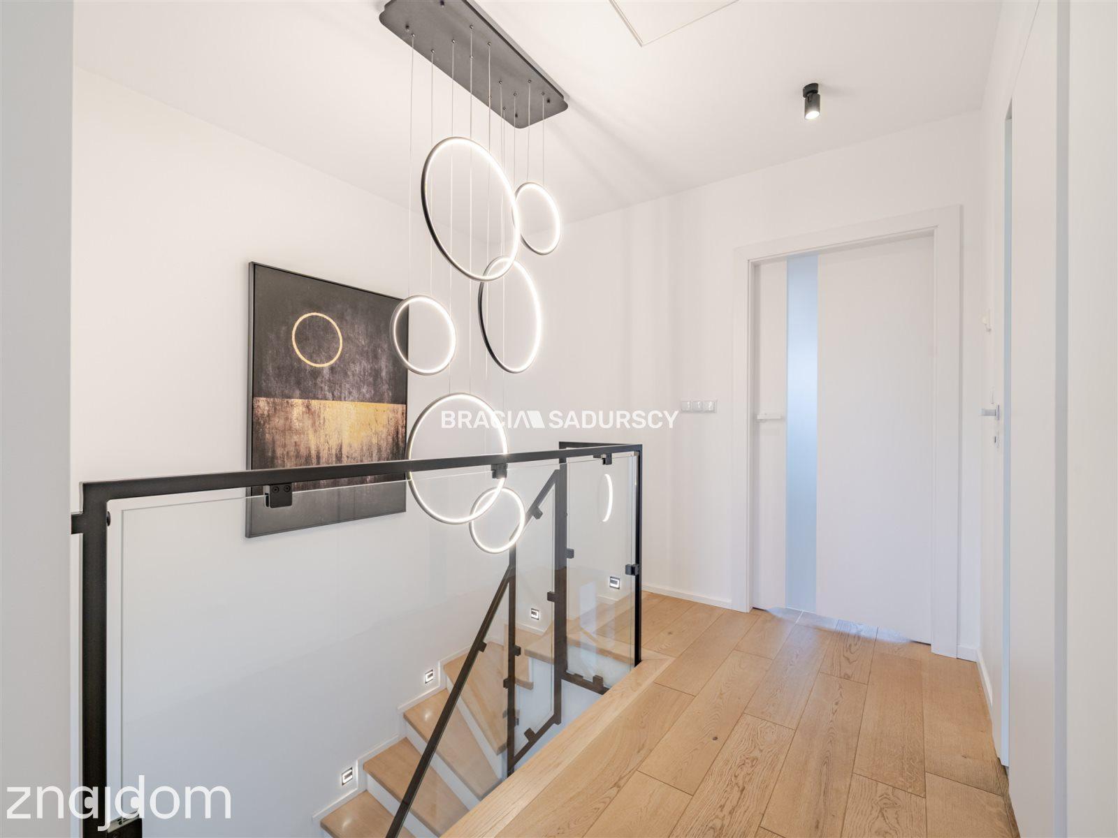 124 m² z ogrodem , 3 sypialnie, Garaż, W. Standard - zdjęcie 34