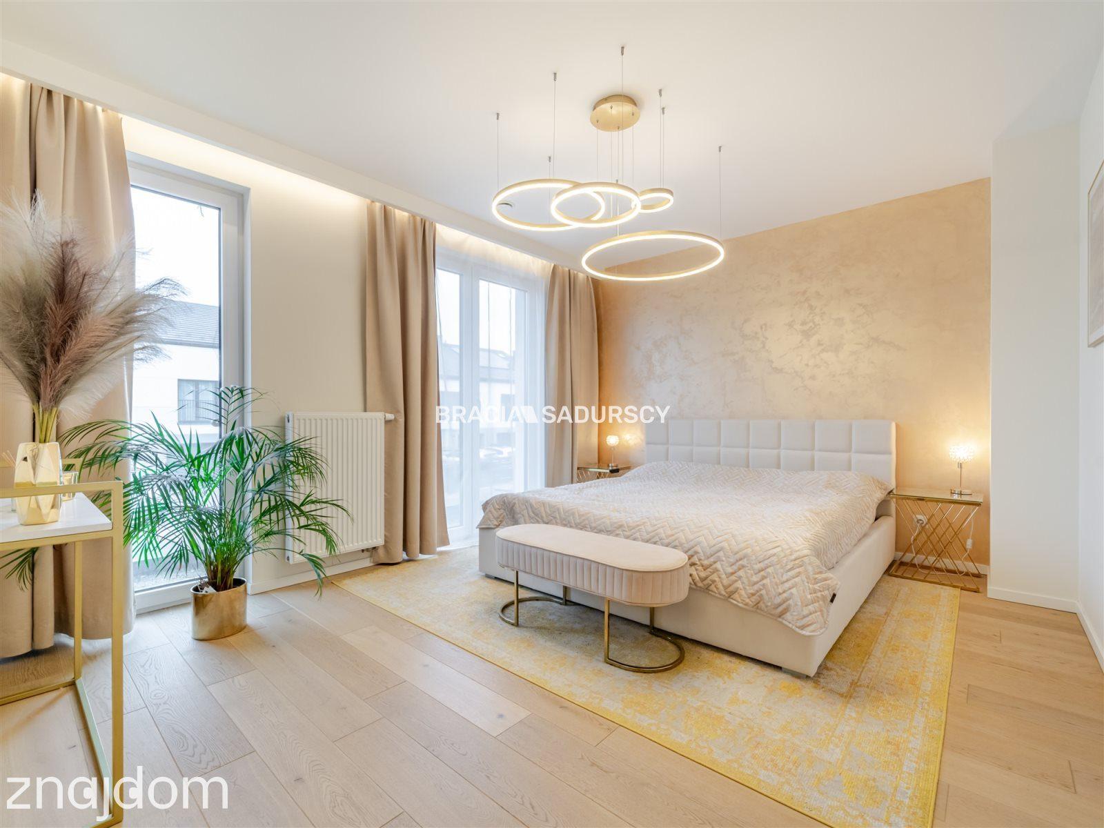 124 m² z ogrodem , 3 sypialnie, Garaż, W. Standard - zdjęcie 36