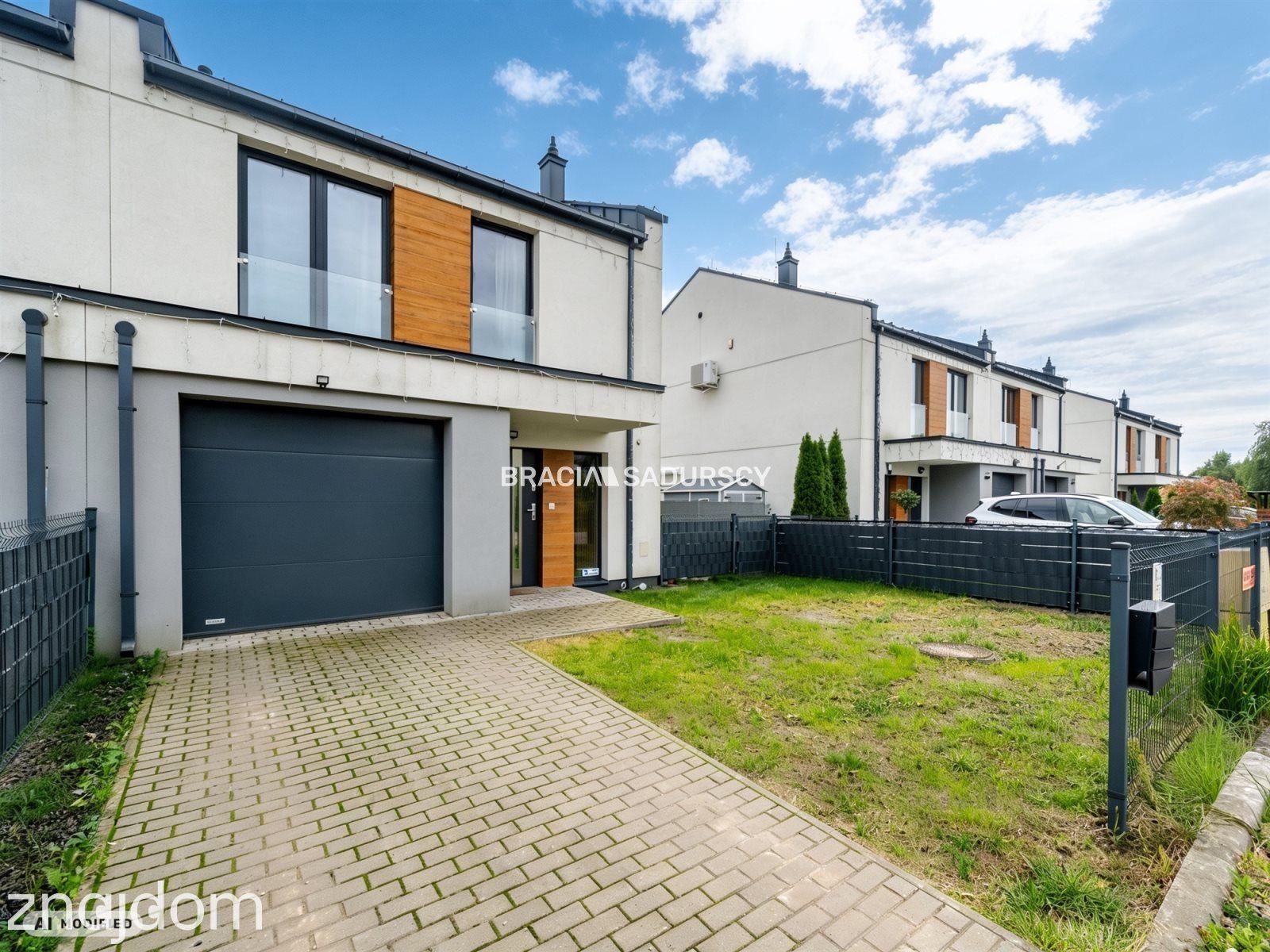 124 m² z ogrodem , 3 sypialnie, Garaż, W. Standard - zdjęcie 44