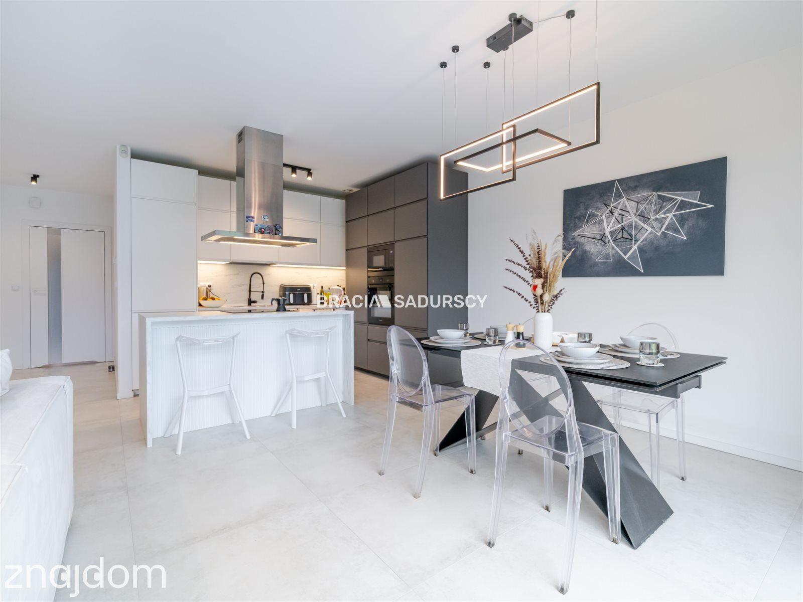 124 m² z ogrodem , 3 sypialnie, Garaż, W. Standard - zdjęcie 7