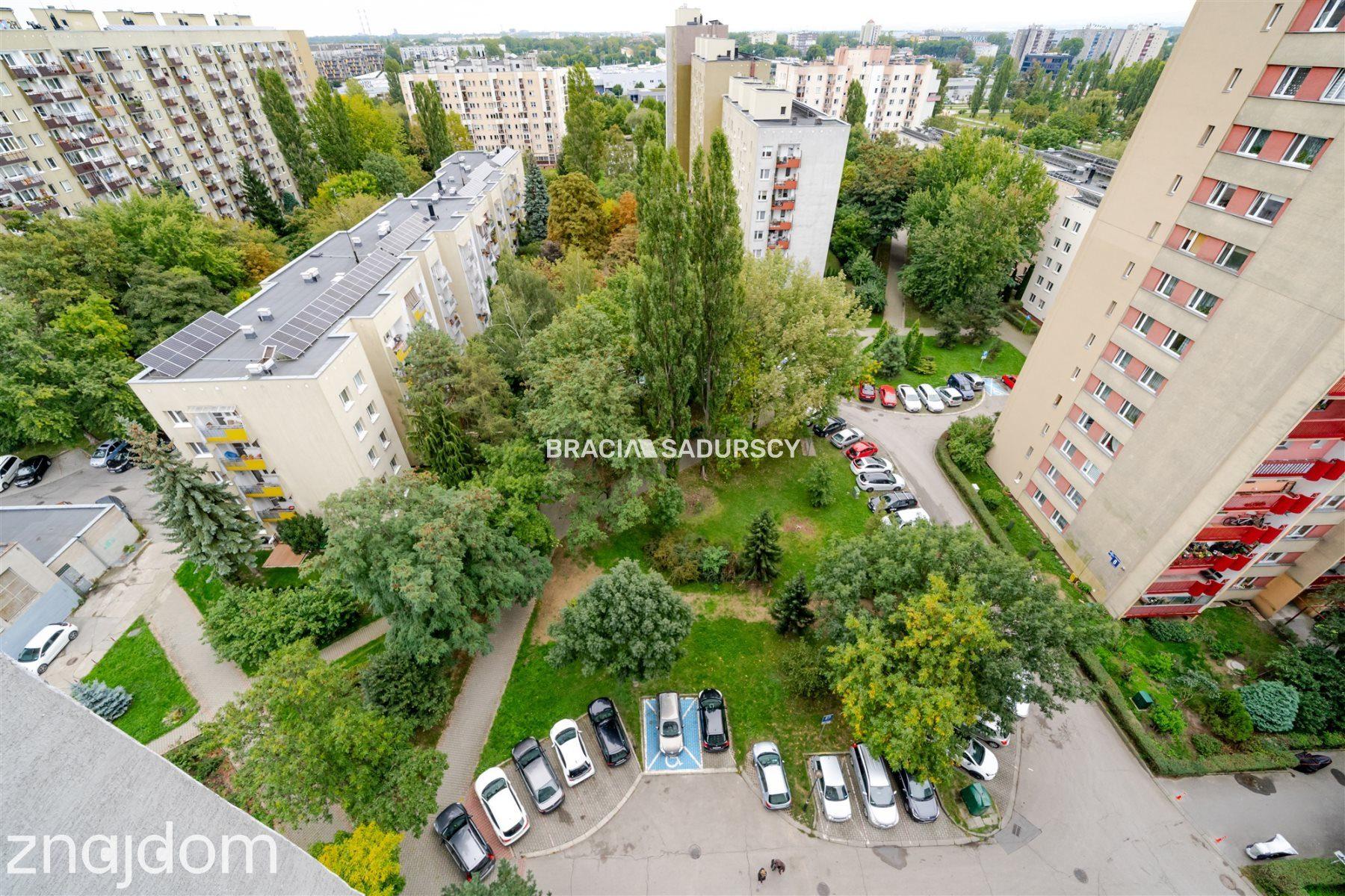 2 pokoje | Czyżyny | 12 piętro | Balkon |Piwnica - zdjęcie 20