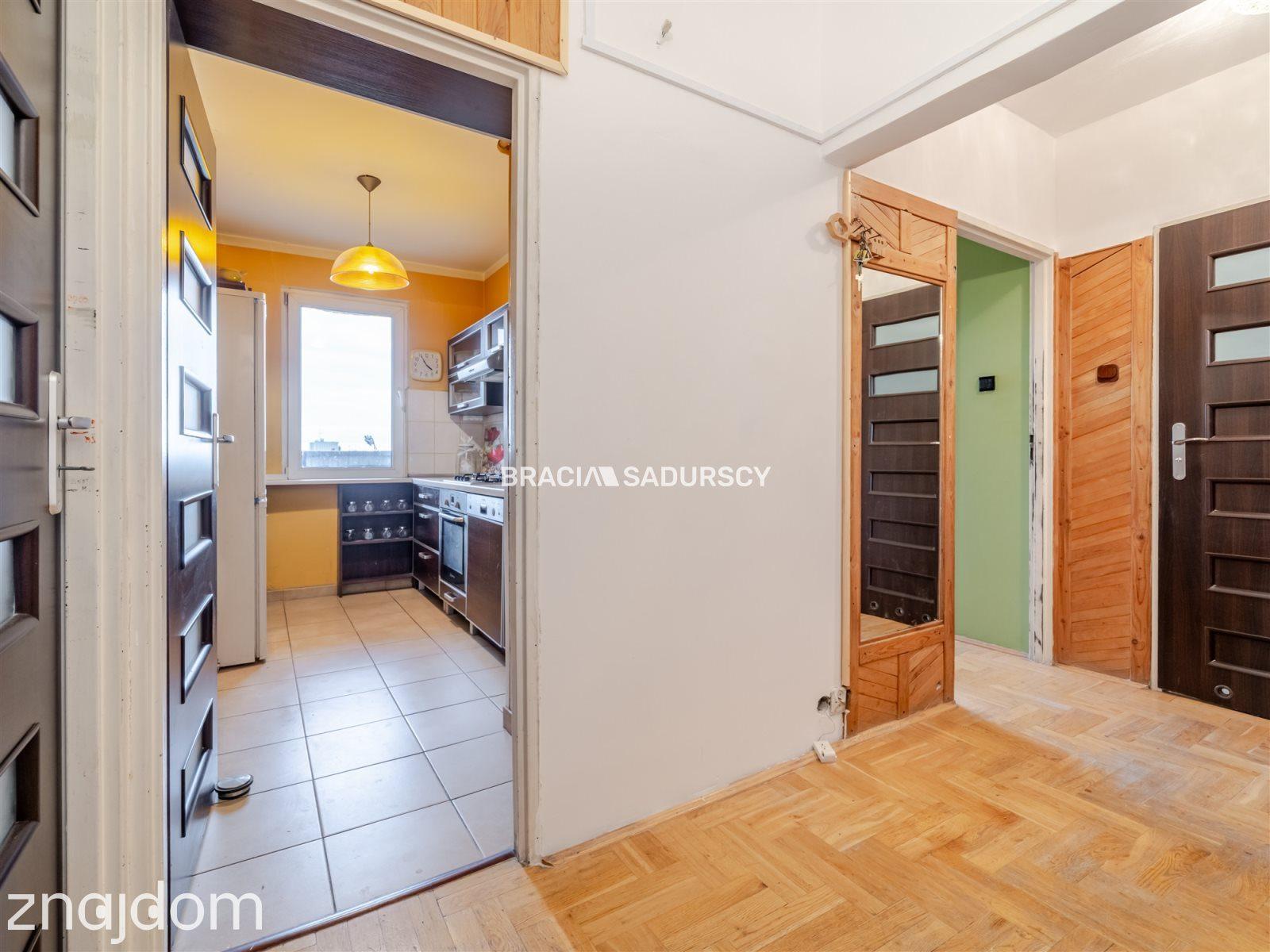 2 pokoje | Czyżyny | 12 piętro | Balkon |Piwnica - zdjęcie 26