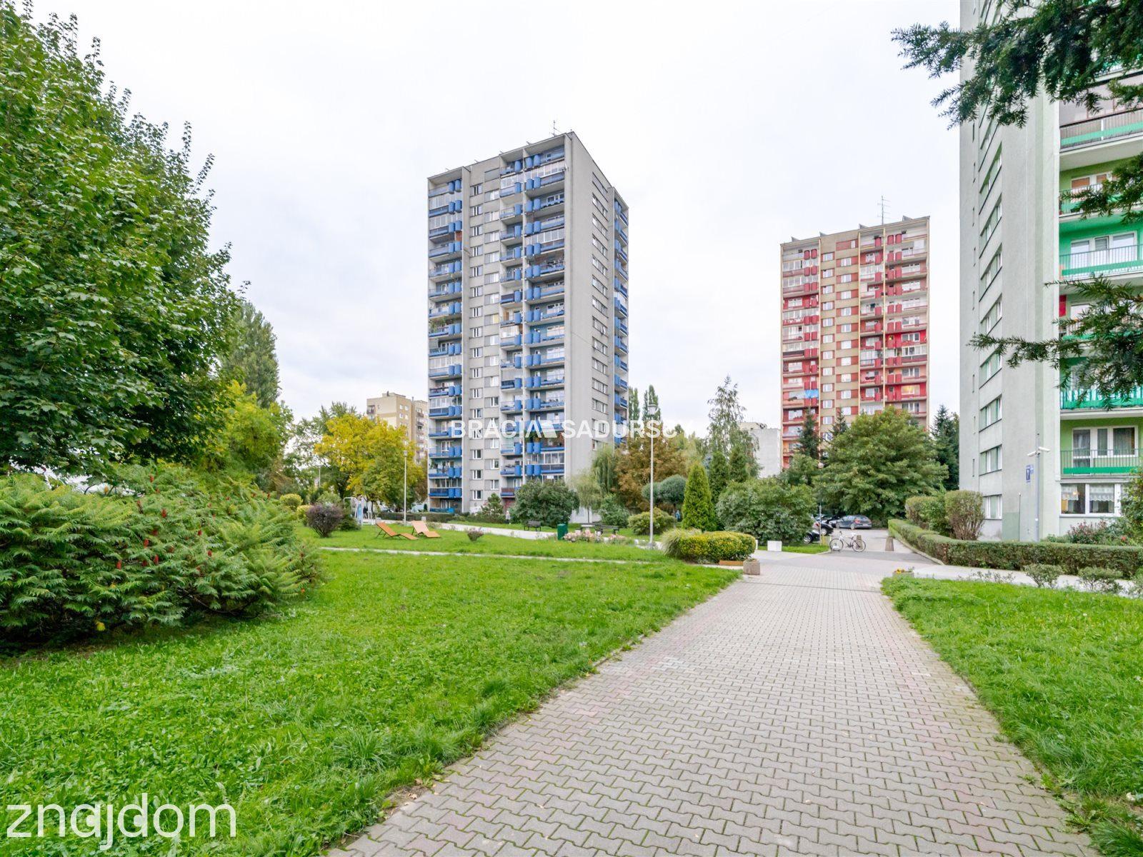 2 pokoje | Czyżyny | 12 piętro | Balkon |Piwnica - zdjęcie 38