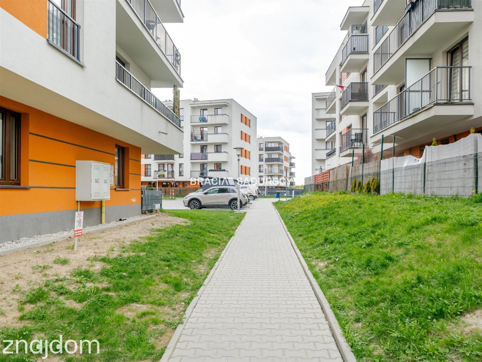 75m2, Dębniki-Kliny Borkowskie - zdjęcie 37