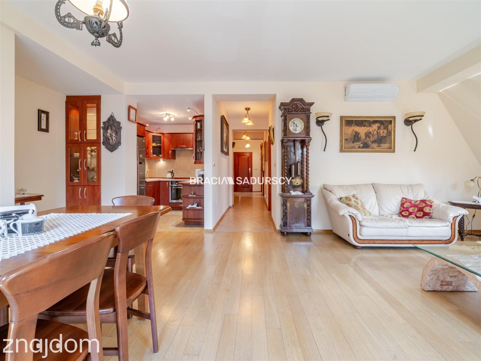 Kazimierz Stare Miasto Apartament z garażem - zdjęcie 16