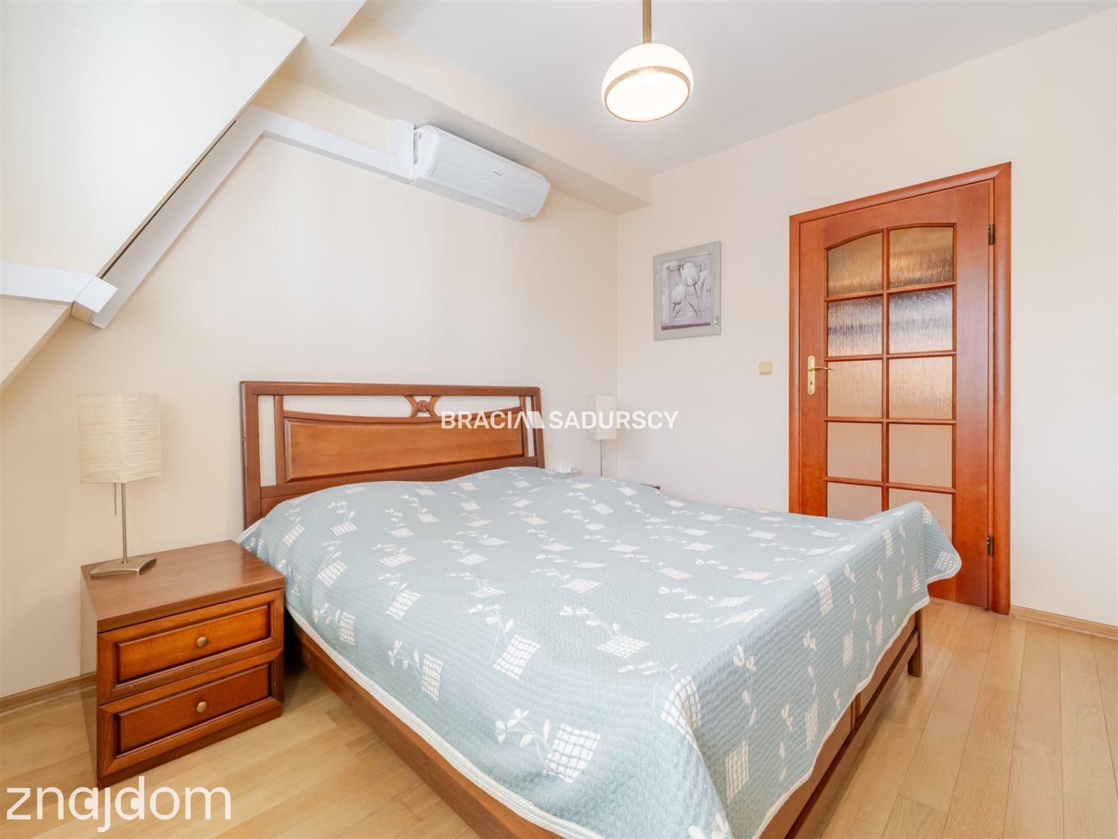Kazimierz Stare Miasto Apartament z garażem - zdjęcie 8