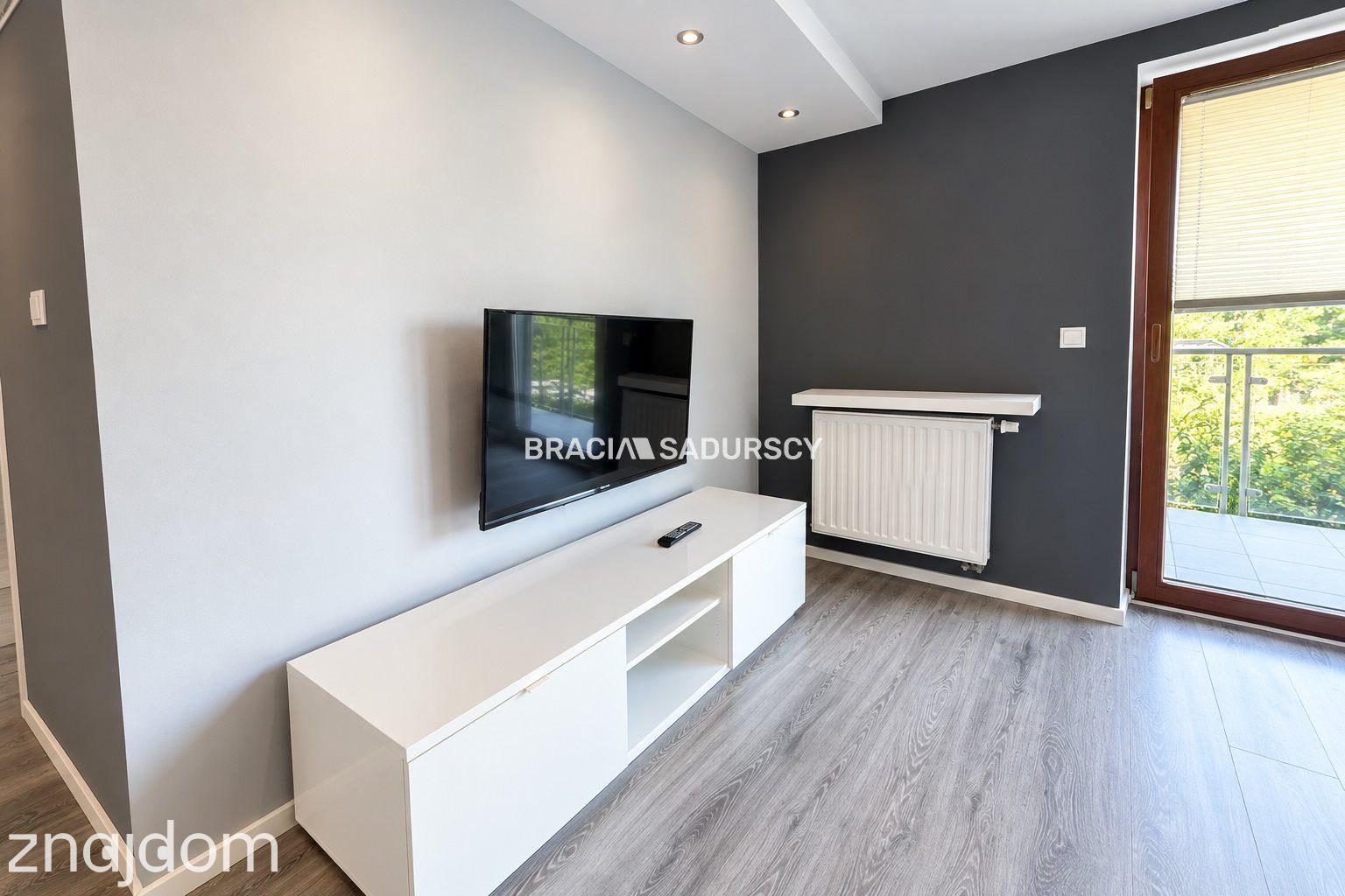 3-pokojowe mieszkanie z balkonem | Żabiniec