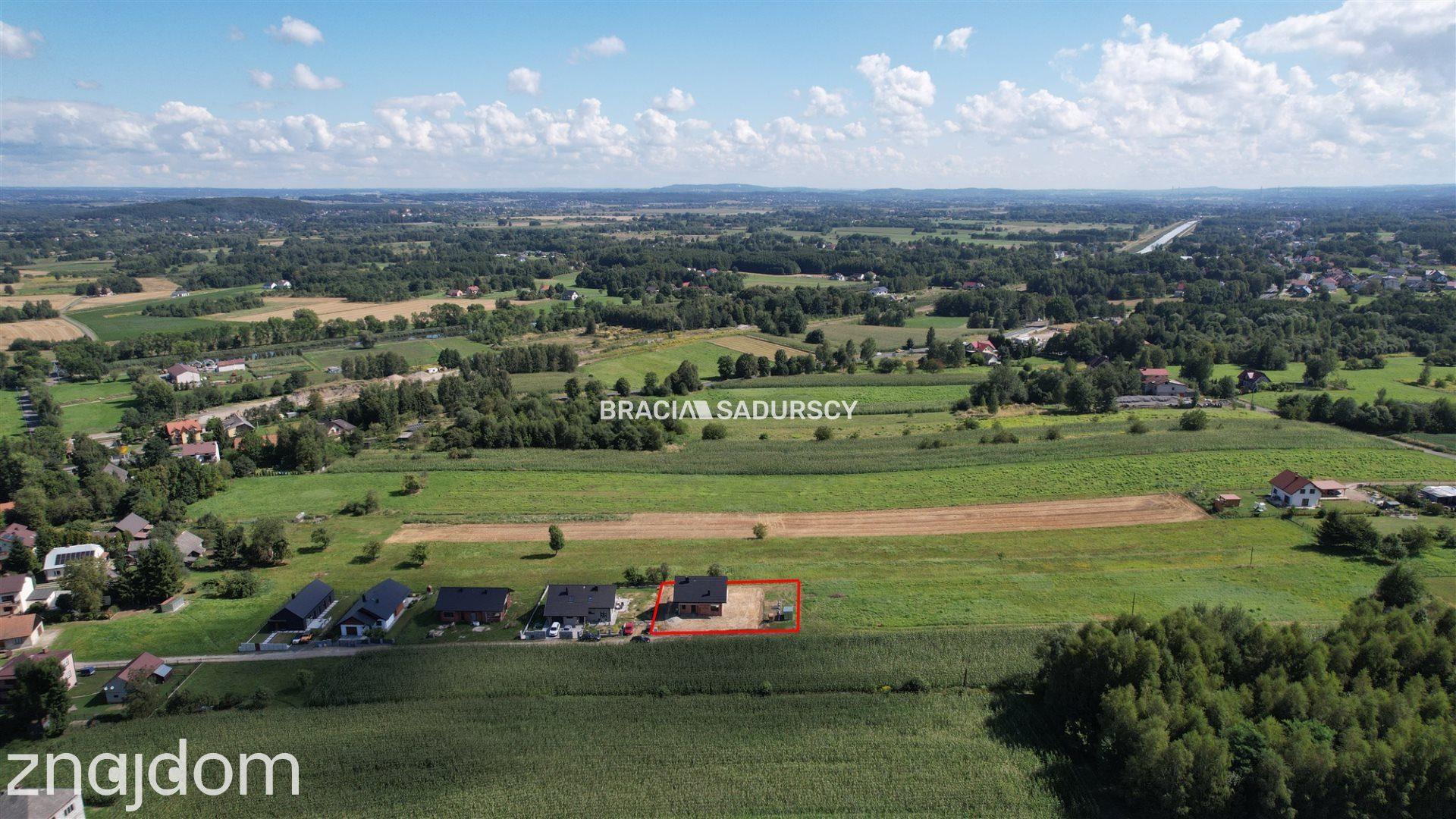 Dom w Brzezince, gm Brzeźnica - zdjęcie 7