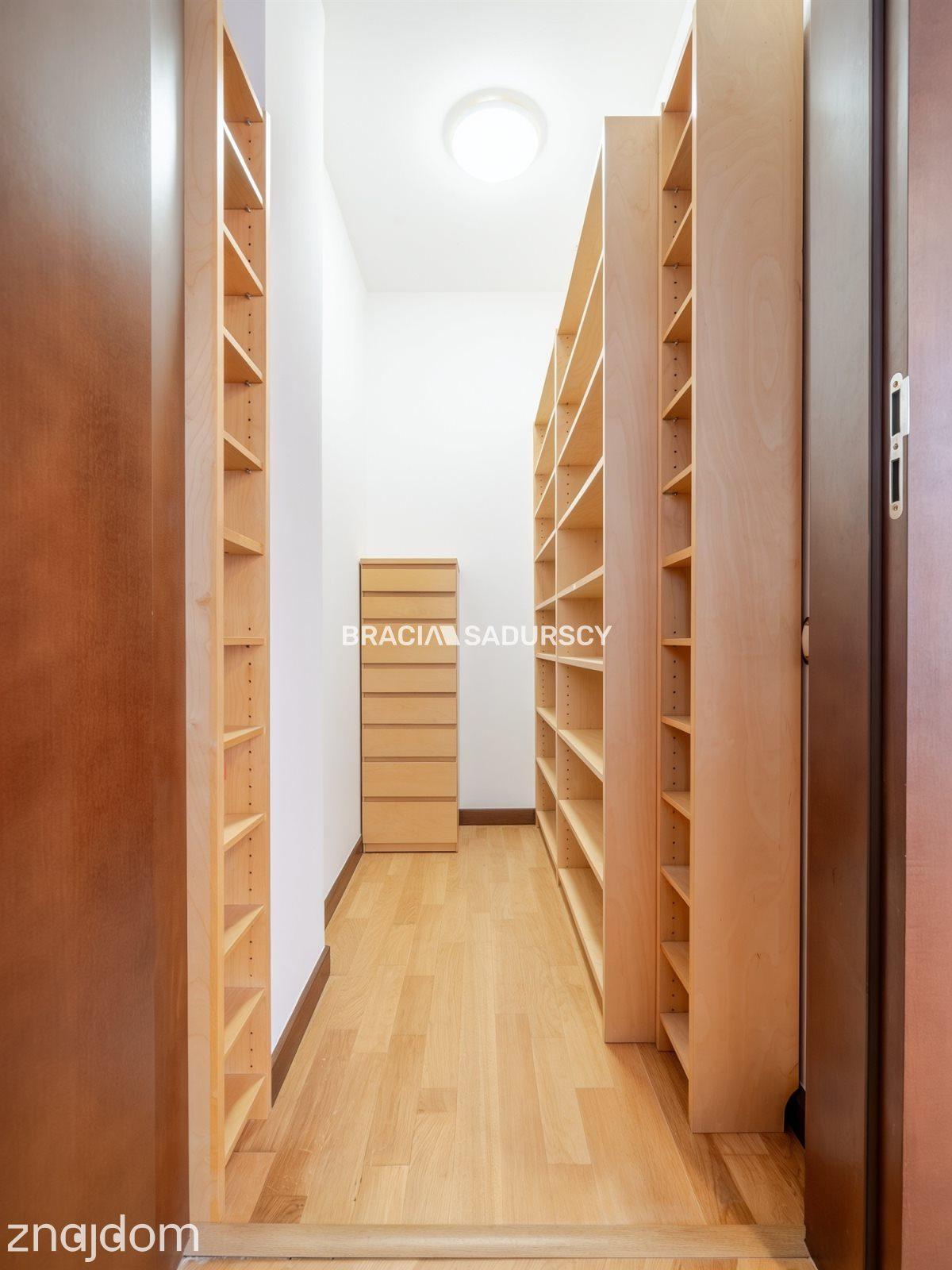 Bronowice Salwator Tower 13 piętro widok balkon - zdjęcie 16