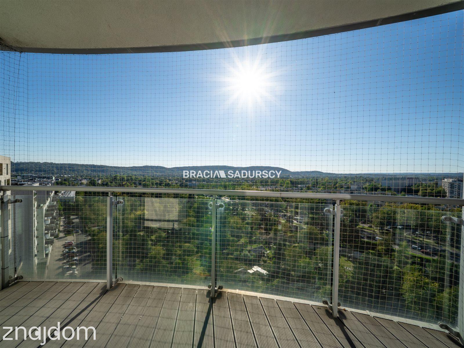 Bronowice Salwator Tower 13 piętro widok balkon - zdjęcie 2